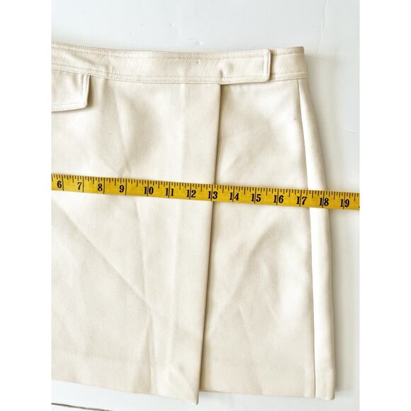Theory Vanilla Wrap Mini Skirt 4 Cream Wool Blend Snap Pocket Preppy Academia - Picture 5 of 11
